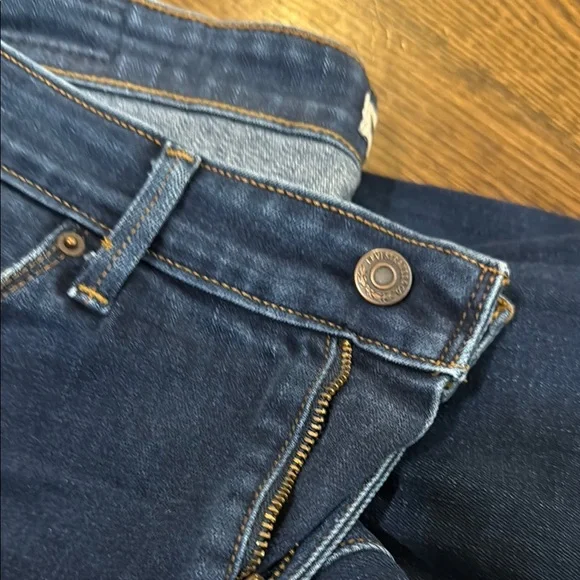 **Signature by Levi Strauss Indigo Skinny Jeans** - Picture 3 of 6